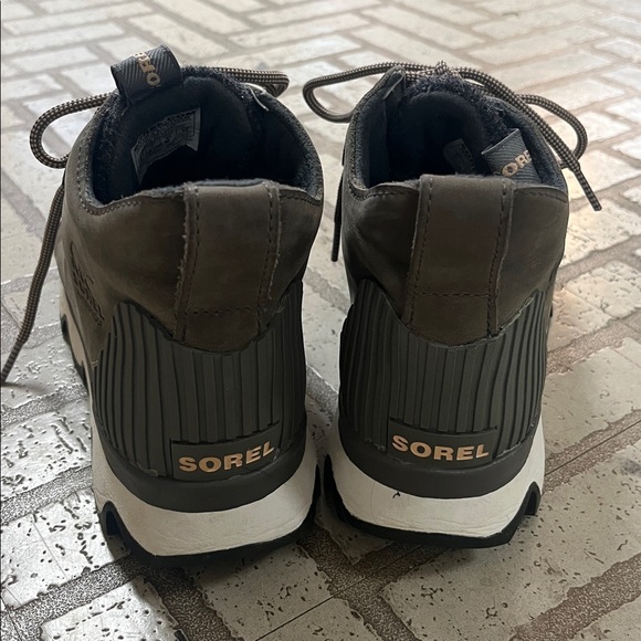 Sorel Kinetic Caribou Boots - Picture 4 of 7